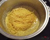 Foto del paso 8 de la receta: Spaghetti o Espaguetis con crema de calabacín y almejas frescas o de conserva