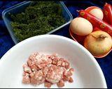 Hình bước làm 1 của món Mì xào rong nho