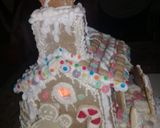 Foto del paso 10 de la receta: Mi casita de jengibre!!!!🎅🤶🤶❤️❤️