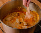 Klasszikus csirkepaprikás recept fázis 10 fotója