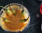 A picture of step 2 of Marchi Bhajiya.