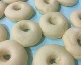 Foto langkah ke 12 dari resep Donat empuk nan lembut.