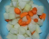 Foto langkah ke 2 dari resep Sayur Bening Kundur.