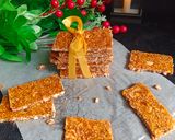 A picture of step 4 of Peanut & sesame Brittle.