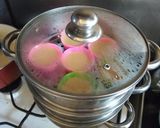 A picture of step 4 of Caramel Steamed Cake (Bolu Sakura).