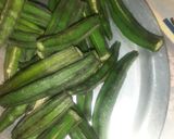 भिन्डी भरवा (bhindi bharwa recipe in Hindi) रेसिपी चरण 1 फोटो