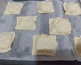 Foto del paso 2 de la receta: Hojaldre de pavo, queso y bechamel