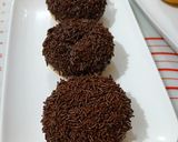 Foto langkah ke 10 dari resep Donat Maizena Meses.
