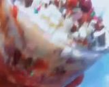 A picture of step 5 of Chocolate cake parfait.