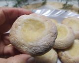 Foto del paso 4 de la receta: Galletitas Con Crema Pastelera / Pepas Sin Manteca