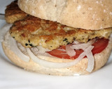 Foto del paso 7 de la receta: Hamburguesas de Pollo con queso y piñones