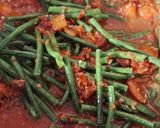 Foto langkah ke 4 dari resep Balado terong dan kacang panjang.