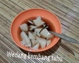 Foto langkah ke 2 dari resep Wedang kembang tahu.