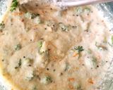A picture of step 4 of Poha Rava Idli - 5 Minutes Breakfast.