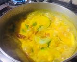 Foto del paso 3 de la receta: Sopa de vegetales con leche de coco y curry 🥥🍆🍲