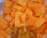 A picture of step 2 of Mango Icecream.