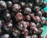 Foto del paso 1 de la receta: Jugo de berries y mentas