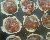 A picture of step 10 of Pork Pies.