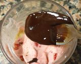 Foto del paso 3 de la receta: Helado casero de plátano y fresa