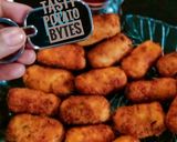 A picture of step 5 of Potato bites pakore.