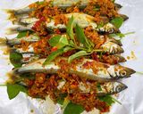A picture of step 2 of Grilled Capelin Curry Wrapped.