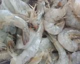 Foto langkah ke 1 dari resep Udang Goreng mentega.