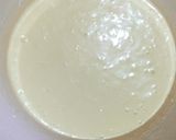 Foto langkah ke 4 dari resep Cheese & Chocolate Chip Cupcakes.