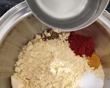 A picture of step 2 of Bread pakoda.