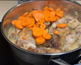 Foto del paso 5 de la receta: Conejo en salsa