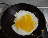 Foto langkah ke 2 dari resep Telur Labu Kuning.