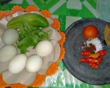 Foto langkah ke 1 dari resep Penyet Telur Asin Nyus.