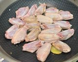 Foto langkah ke 1 dari resep Ayam kecap sederhana.