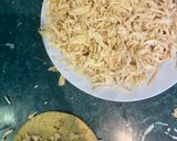 A picture of step 3 of Swiss-Oaxacan Green Enchiladas 🤔😅.