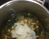 Foto del paso 3 de la receta: Potaje de bacalao y espinacas