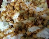 A picture of step 3 of Phulki Chana Chaat.