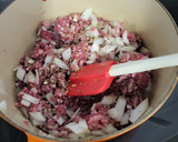 Foto del paso 1 de la receta: Pasta con salsa boloñesa