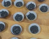 Foto del paso 14 de la receta: Black Magic Halloween Cupcakes