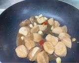 A picture of step 5 of Three Cup Chicken with King Oyster Mushrooms.