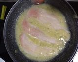 Foto del paso 5 de la receta: Merluza en salsa de cebolla (a mi manera)