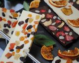 A picture of step 30 of Fruity chocolate Bars.