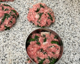 Foto del paso 3 de la receta: Hamburguesas de espinacas y parmesano