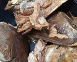 Foto langkah ke 2 dari resep RAWON SANTAN (asap kepala ikan).