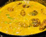 A picture of step 10 of Lauki and carrot kofta curry.