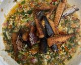 Foto langkah ke 6 dari resep Ikan Pindang Chili Padi tanpa Asem Jawa #resepsederhana #TiketGAS2025.