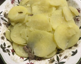 Foto del paso 2 de la receta: Ensalada de patatas con sabor a mar