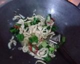 Foto langkah ke 4 dari resep Tumis jamur tiram pokcoy.