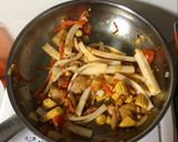 泡菜蔬菜炒粄條的食譜步驟4照片