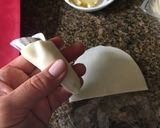 Foto del paso 1 de la receta: Cucuruchos de espuma de queso