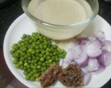 A picture of step 1 of Amritsari Vadiyan Pulao.