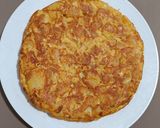 Foto del paso 6 de la receta: Tortilla de patatas con fumet de gambón